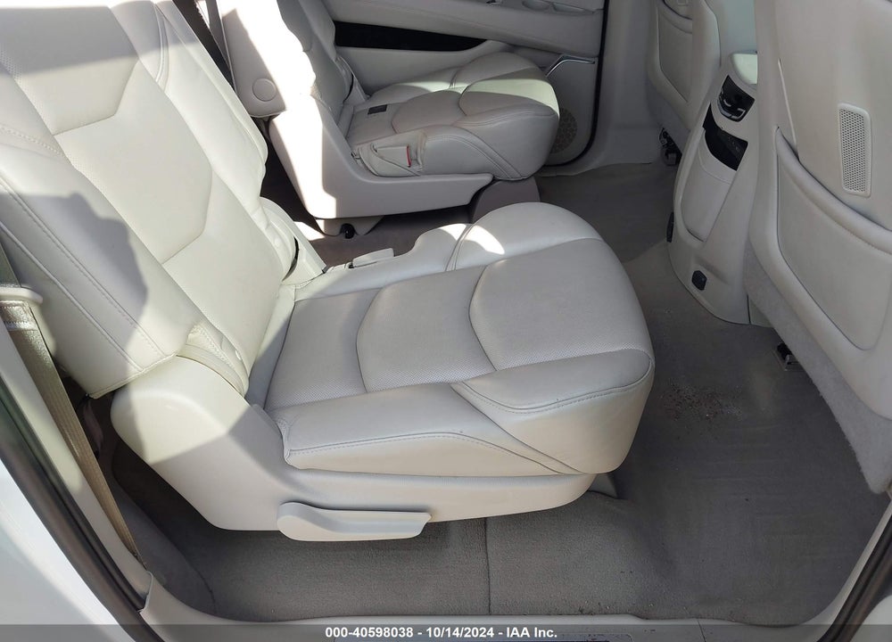2018 CADILLAC ESCALADE ESV PREMIUM LUXURY VIN: 1GYS3JKJ0JR261406