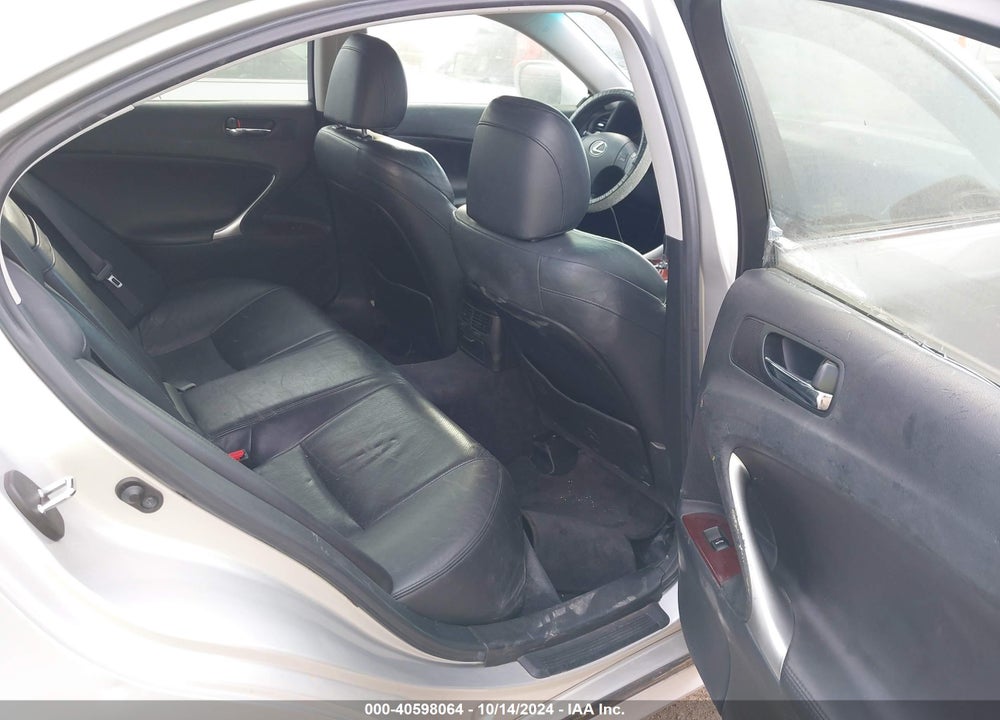 2007 LEXUS IS 250 VIN: JTHBK262972040565