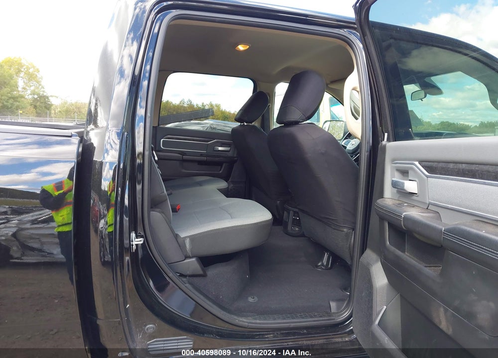 2020 RAM 2500 VIN: 3C6UR5DL7LG155855