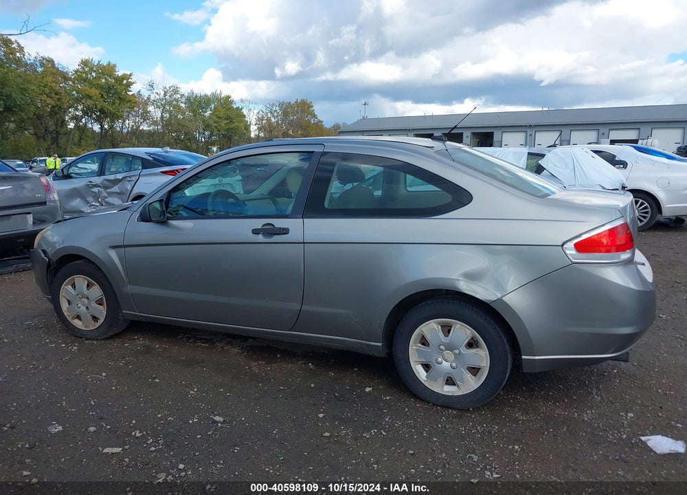 2008 FORD FOCUS S VIN: 1FAHP32N28W273397