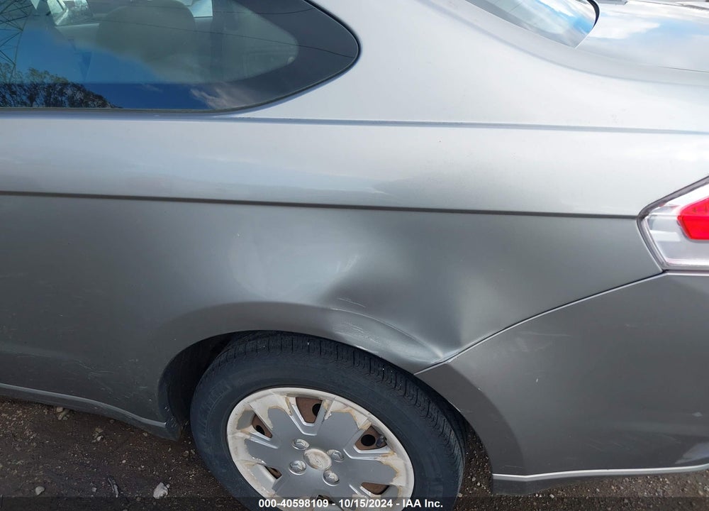 2008 FORD FOCUS S VIN: 1FAHP32N28W273397