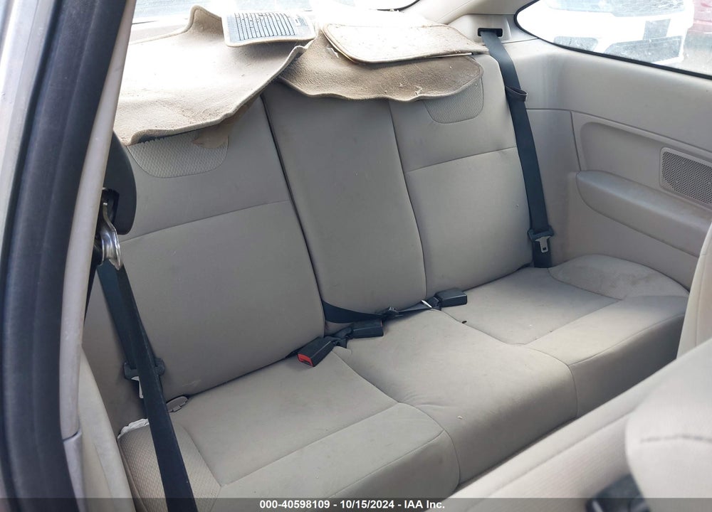 2008 FORD FOCUS S VIN: 1FAHP32N28W273397