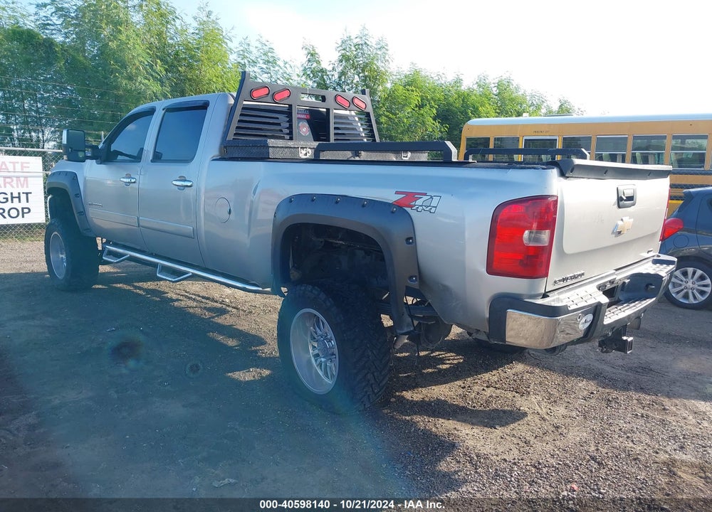 2007 CHEVROLET SILVERADO 2500HD LTZ VIN: 1GCHK23617F524662