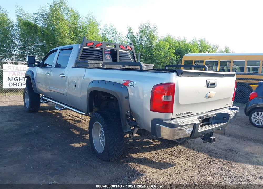 2007 CHEVROLET SILVERADO 2500HD LTZ VIN: 1GCHK23617F524662