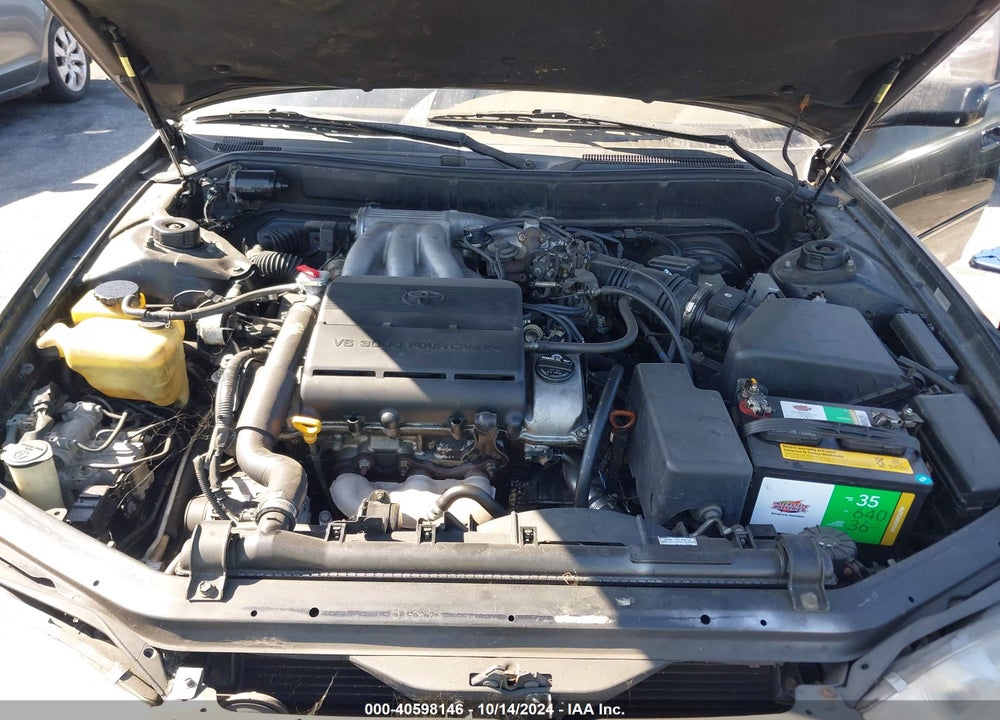 1994 TOYOTA CAMRY XLE VIN: JT2GK13E4R0021669