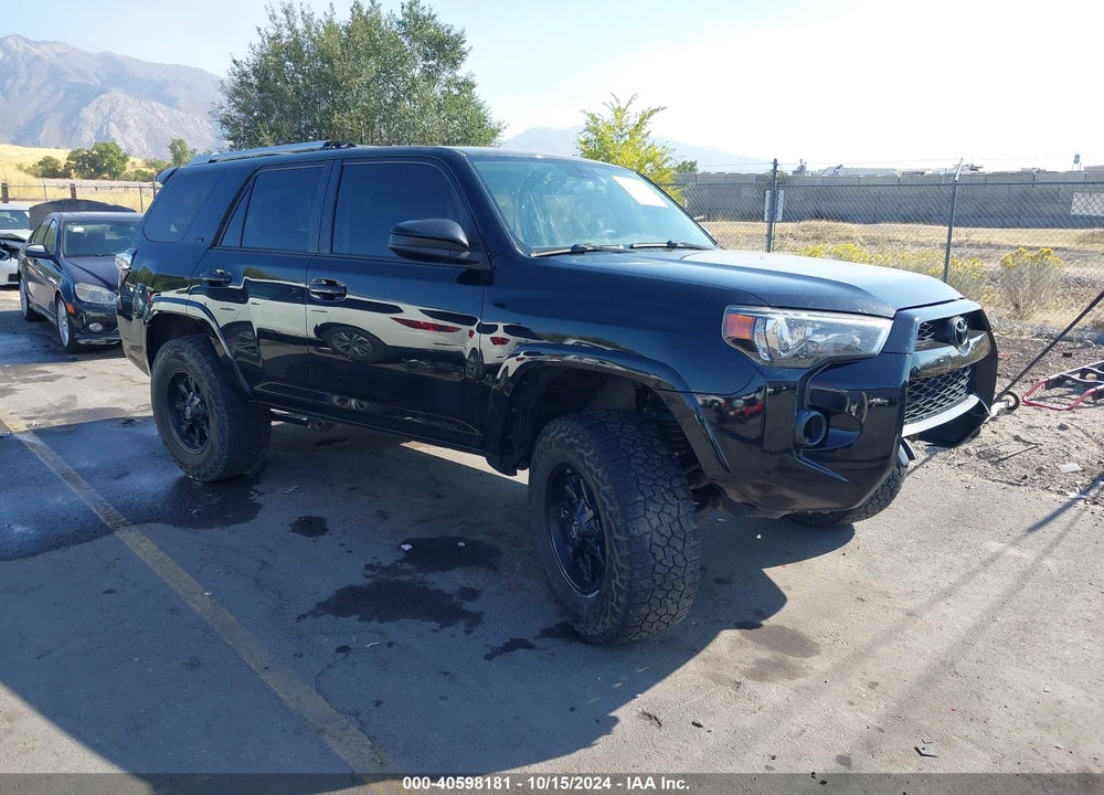 2018 TOYOTA 4RUNNER SR5 VIN: JTEBU5JR5J5495027