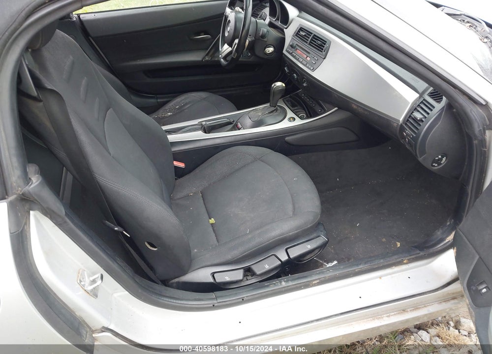 2006 BMW Z4 3.0I VIN: 4USBU33596LW69634