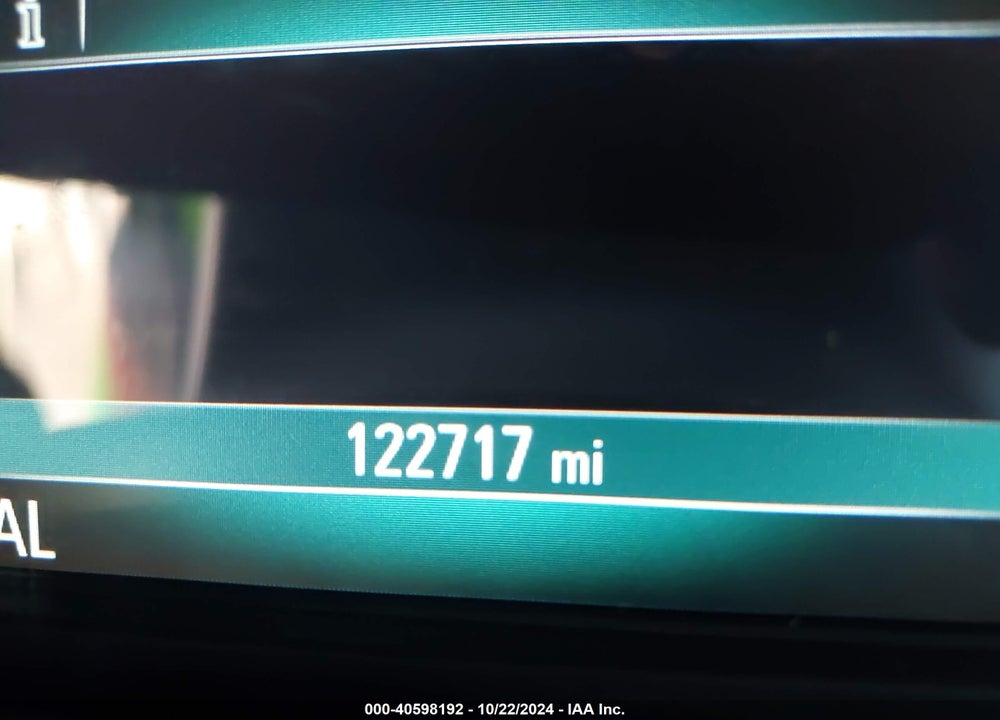 2018 BUICK ENCLAVE ESSENCE VIN: 5GAERBKW8JJ221996