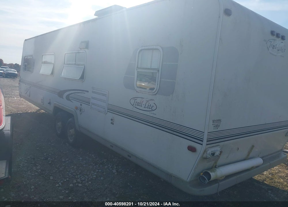 2002 TRAIL LITE TRAVEL TRAILER VIN: 4WY200P2721078827