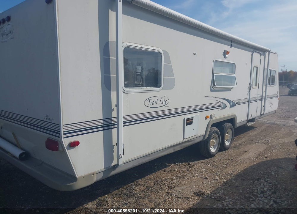 2002 TRAIL LITE TRAVEL TRAILER VIN: 4WY200P2721078827