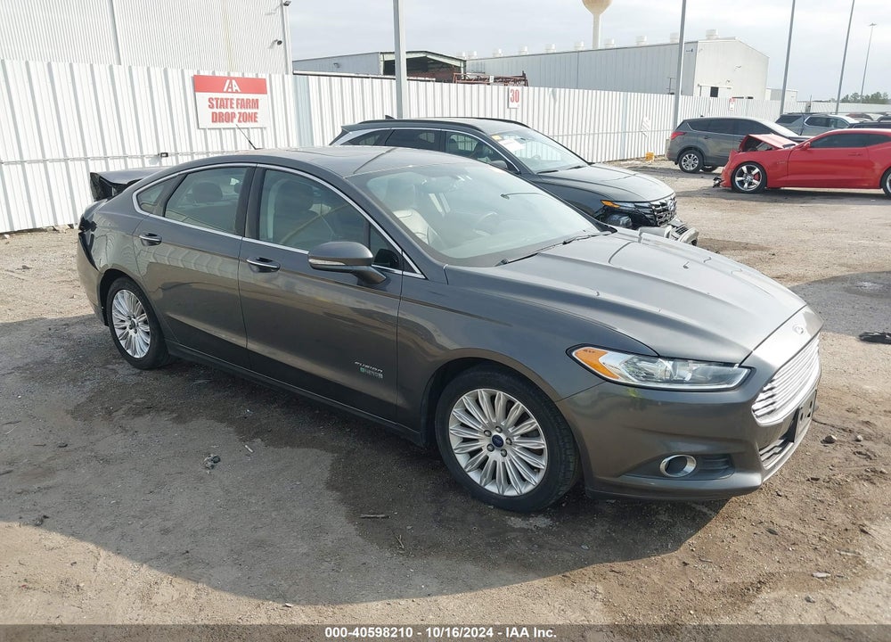 2015 FORD FUSION ENERGI SE LUXURY VIN: 3FA6P0PU1FR255592