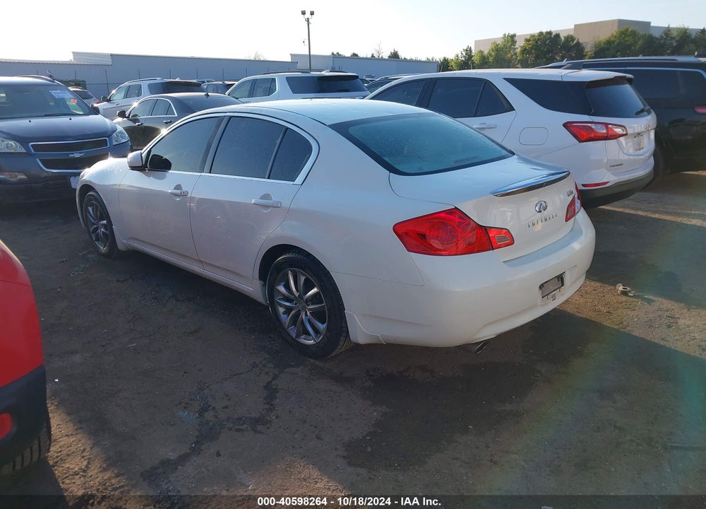 2007 INFINITI G35X VIN: JNKBV61F57M822181