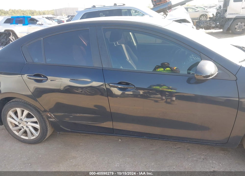 2012 MAZDA 3 I TOURING VIN: JM1BL1V72C1630810