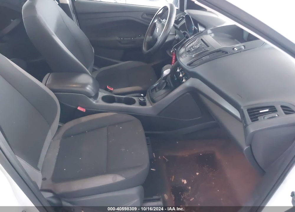 2013 FORD ESCAPE S VIN: 1FMCU0F73DUA20467