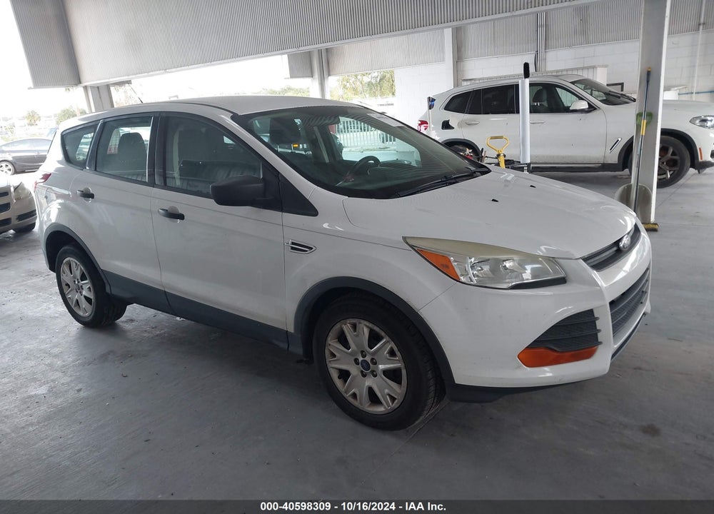 2013 FORD ESCAPE S VIN: 1FMCU0F73DUA20467