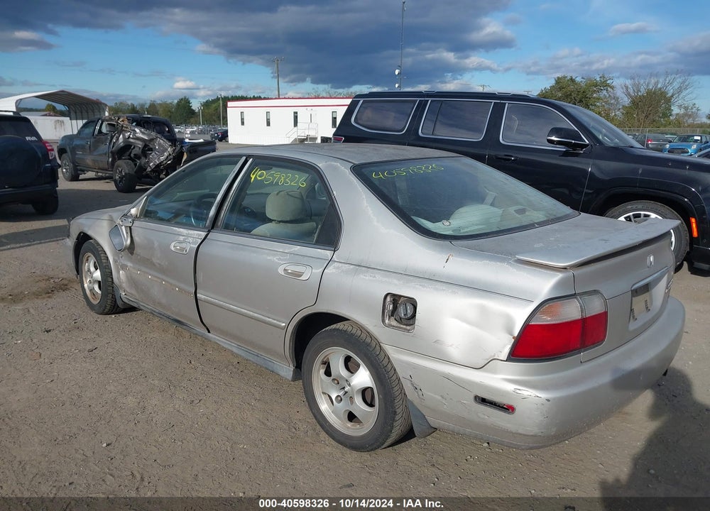 1997 HONDA ACCORD SE VIN: 1HGCD560XVA039509