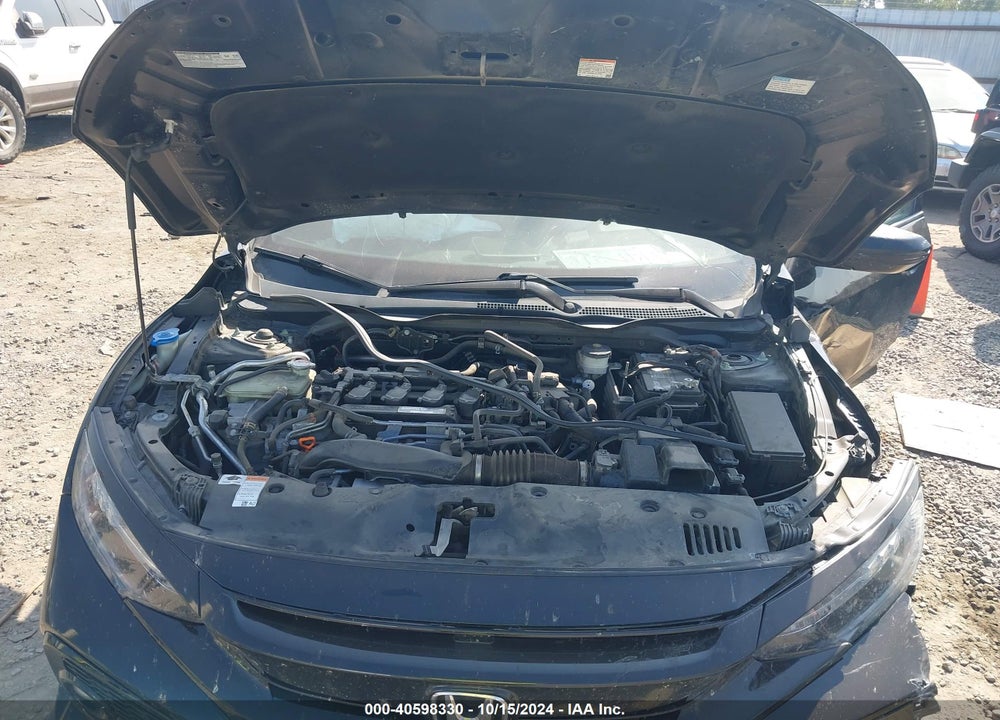 2018 HONDA CIVIC VIN: SHHFK7H9XJU415375