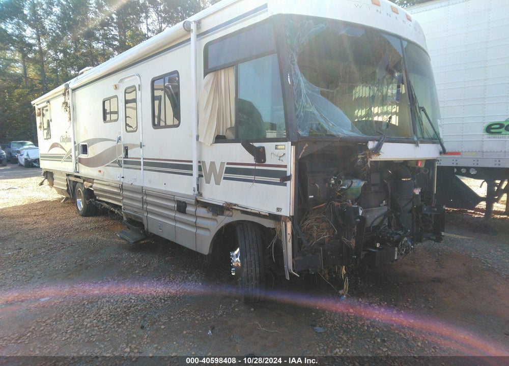 2000 FORD F550 SUPER DUTY STRIPPED CHASS VIN: 1FCNF53S6Y0A10428