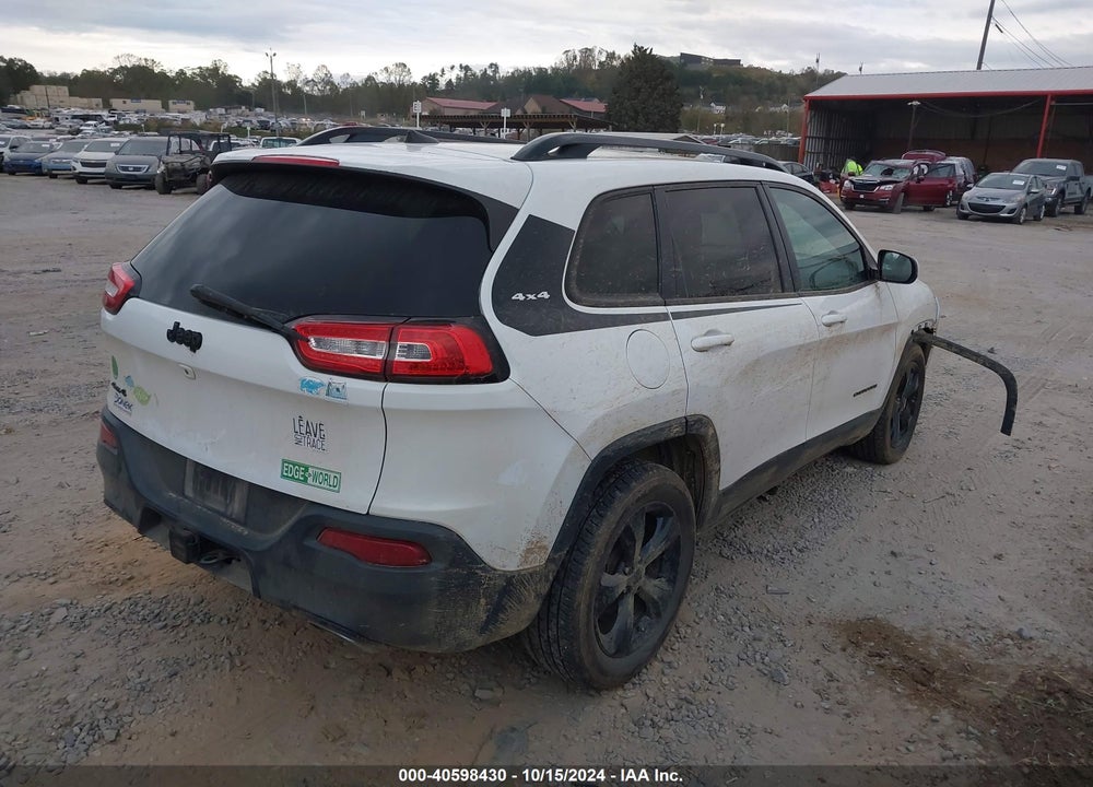 2018 JEEP CHEROKEE LATITUDE 4X4 VIN: 1C4PJMCX0JD505770