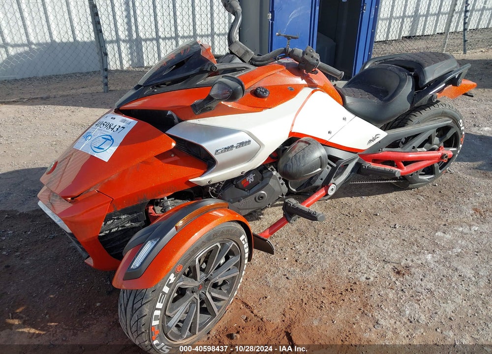 2015 CAN-AM SPYDER ROADSTER F3/F3-S VIN: 2BXRDDD26FV003182