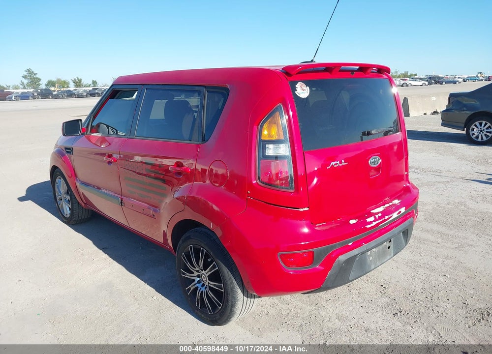 2011 KIA SOUL VIN: KNDJT2A28B7297830