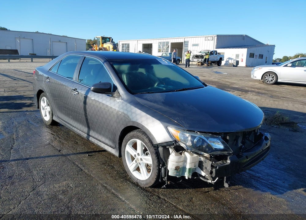 2012 TOYOTA CAMRY SE VIN: 4T1BF1FK6CU048665
