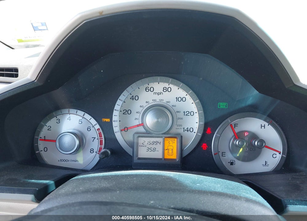 2011 HONDA PILOT EX-L VIN: 5FNYF3H63BB038550
