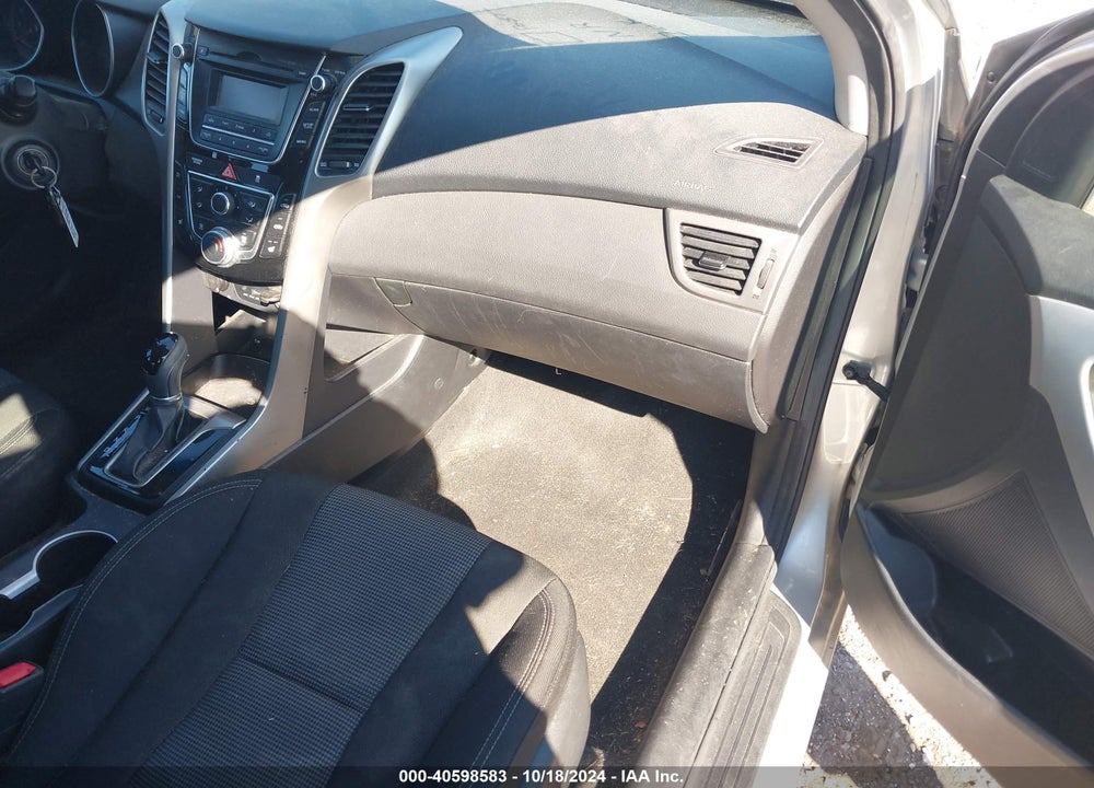 2014 HYUNDAI ELANTRA GT VIN: KMHD35LH8EU186714