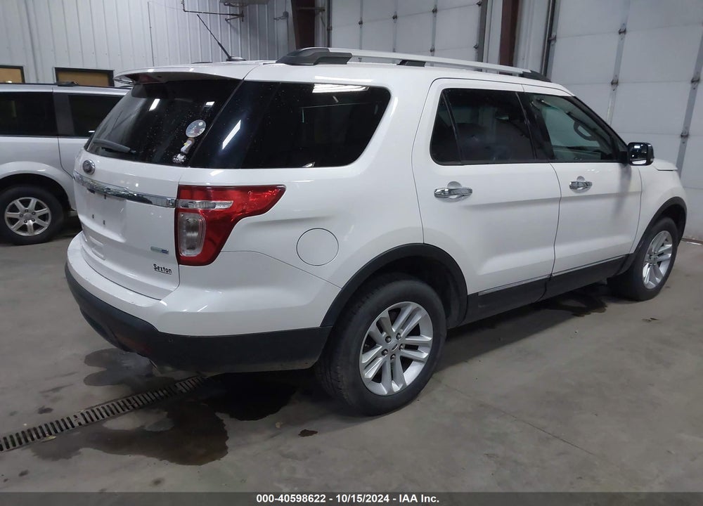 2014 FORD EXPLORER XLT VIN: 1FM5K8D84EGA89757