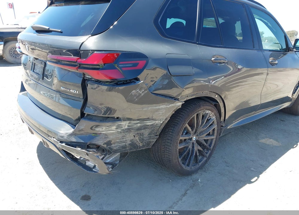 2024 BMW X5 VIN: 5UX13EU09R9T70082
