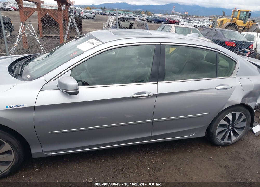 2017 HONDA ACCORD HYBRID EX-L VIN: JHMCR6F59HC014481