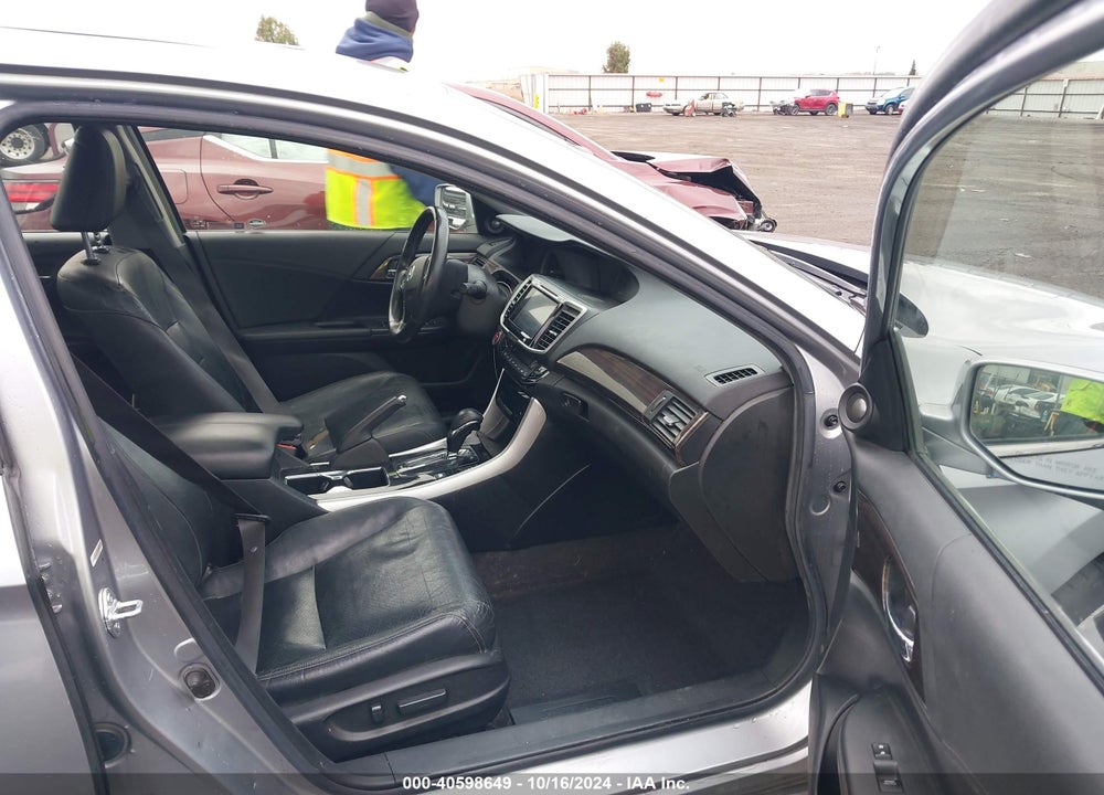2017 HONDA ACCORD HYBRID EX-L VIN: JHMCR6F59HC014481