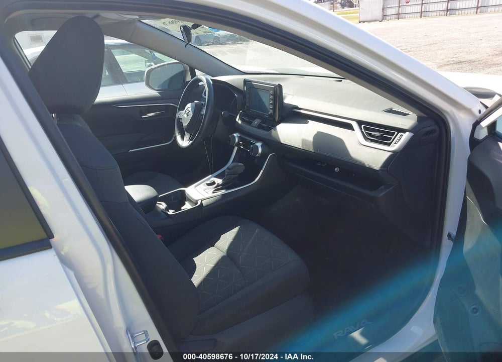 2020 TOYOTA RAV4 HYBRID XLE VIN: 2T3RWRFV5LW060997