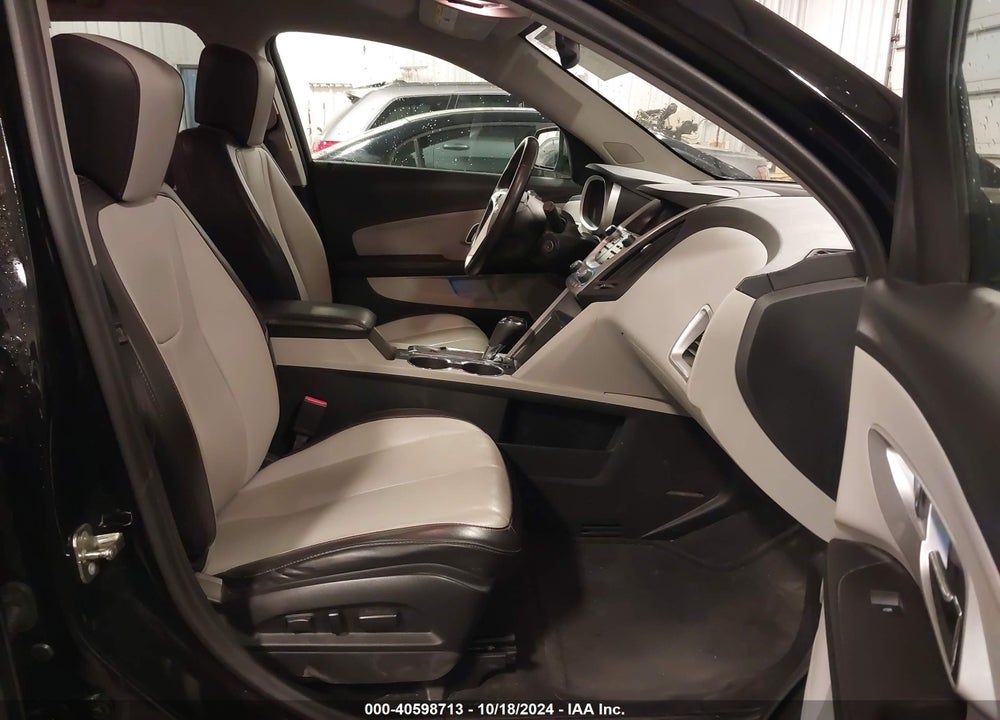 2017 CHEVROLET EQUINOX PREMIER VIN: 2GNALDEK8H1505997