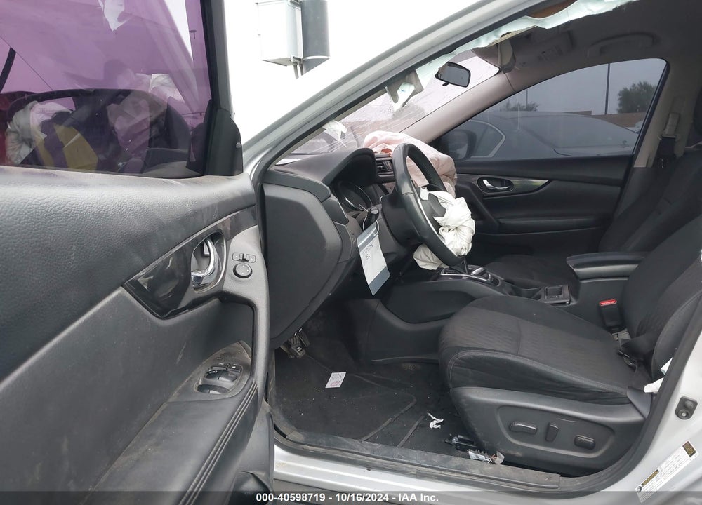 2017 NISSAN ROGUE SV VIN: 5N1AT2MT8HC818240