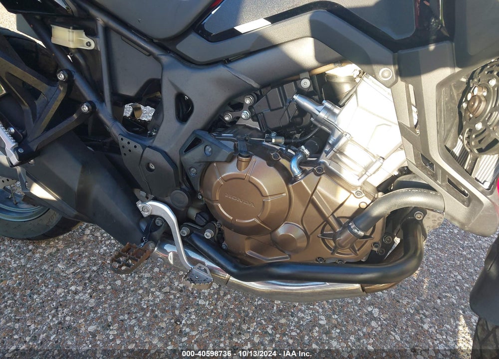 2017 HONDA CRF1000 VIN: JH2SD0440HK100262