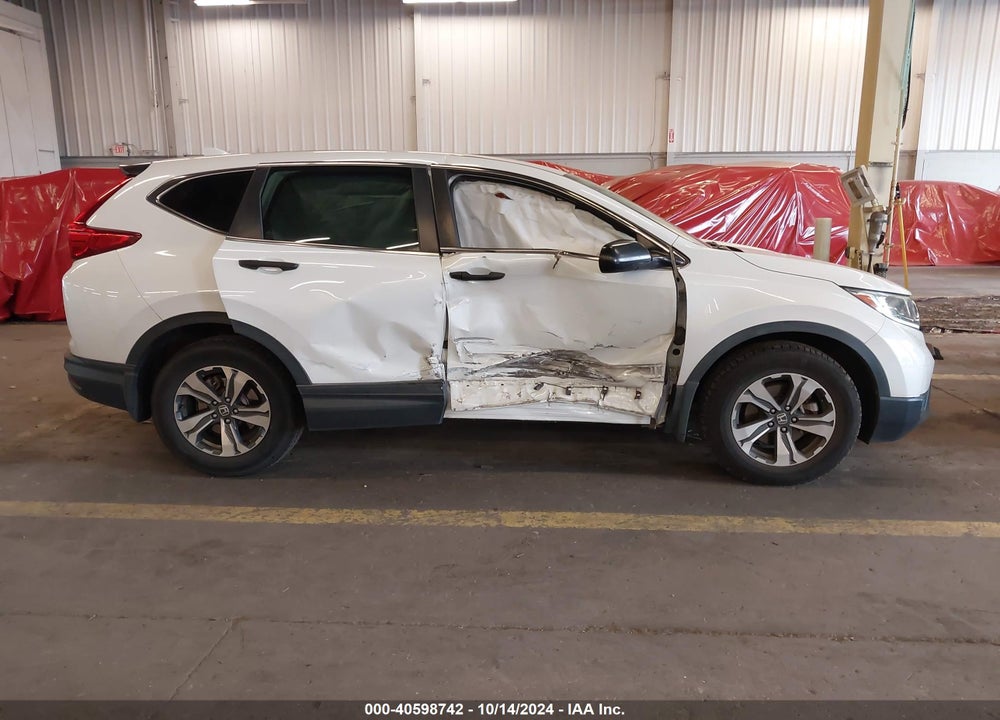 2019 HONDA CR-V LX VIN: 2HKRW5H31KH400396