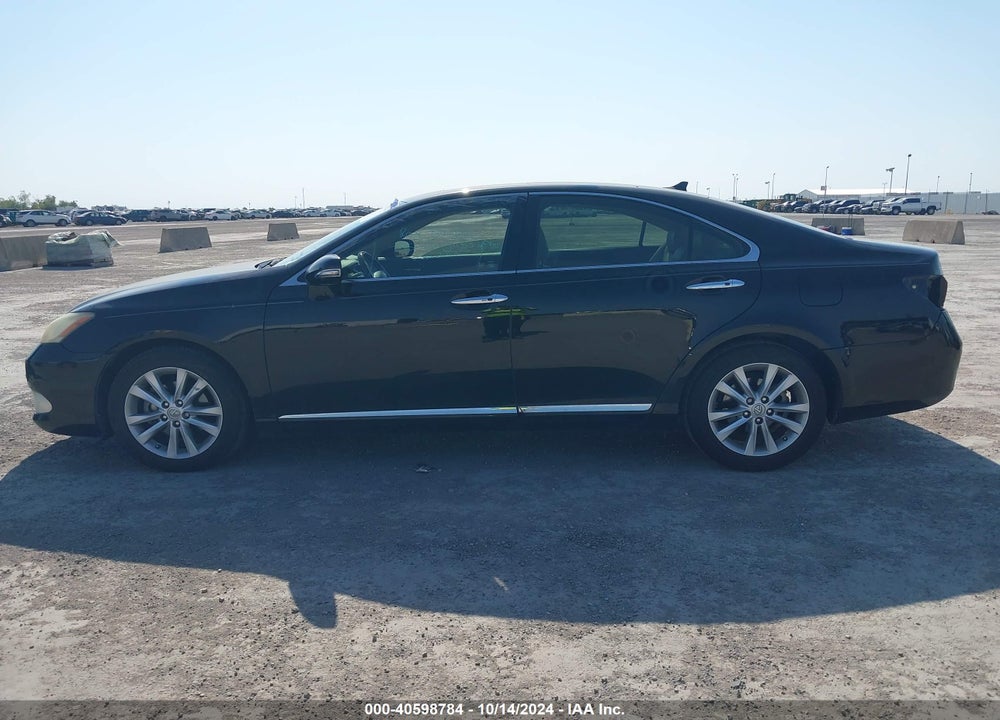 2011 LEXUS ES 350 VIN: JTHBK1EG0B2442796
