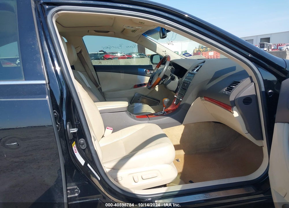 2011 LEXUS ES 350 VIN: JTHBK1EG0B2442796