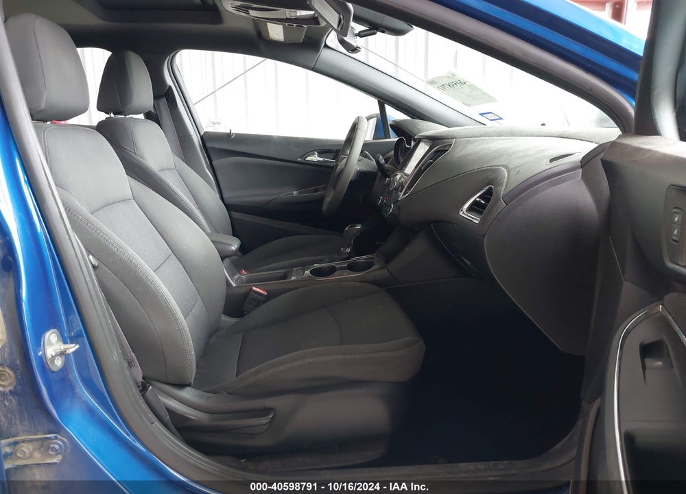 2017 CHEVROLET CRUZE LT AUTO VIN: 1G1BE5SM6H7150679