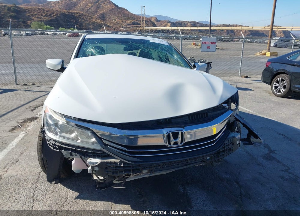 2017 HONDA ACCORD LX VIN: 1HGCR2F38HA197717