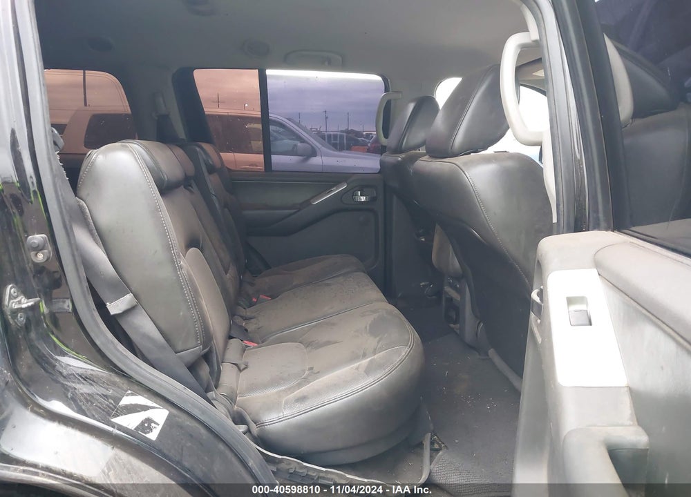 2011 NISSAN PATHFINDER SILVER VIN: 5N1AR1NB7BC601008