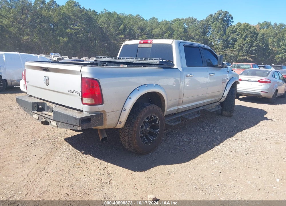 2015 RAM 2500 SLT VIN: 3C6UR5DL9FG551855