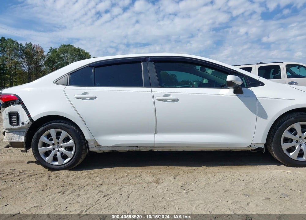 2021 TOYOTA COROLLA LE VIN: 5YFEPMAE2MP172741