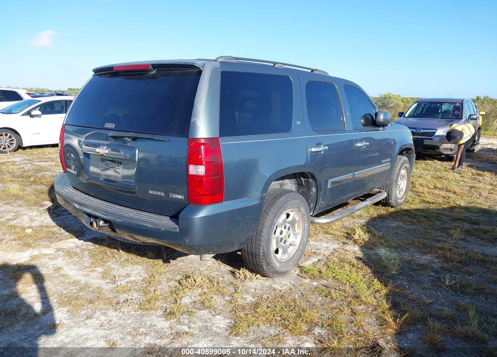 2008 CHEVROLET TAHOE LT VIN: 1GNFC13058R259097
