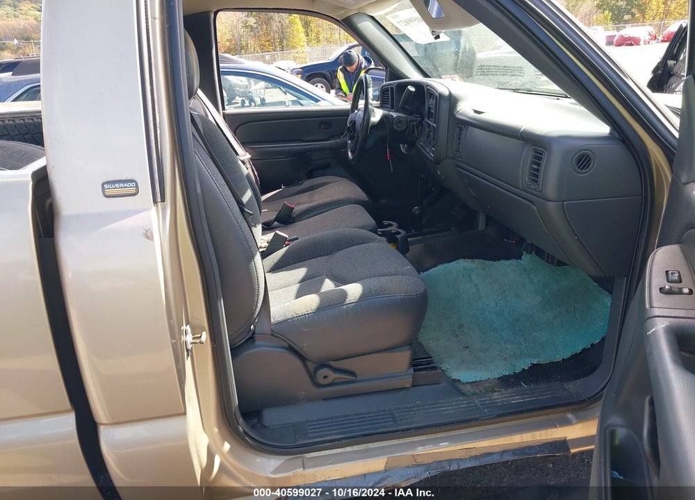 2005 CHEVROLET SILVERADO 1500 VIN: 1GCEK14TX5Z167995