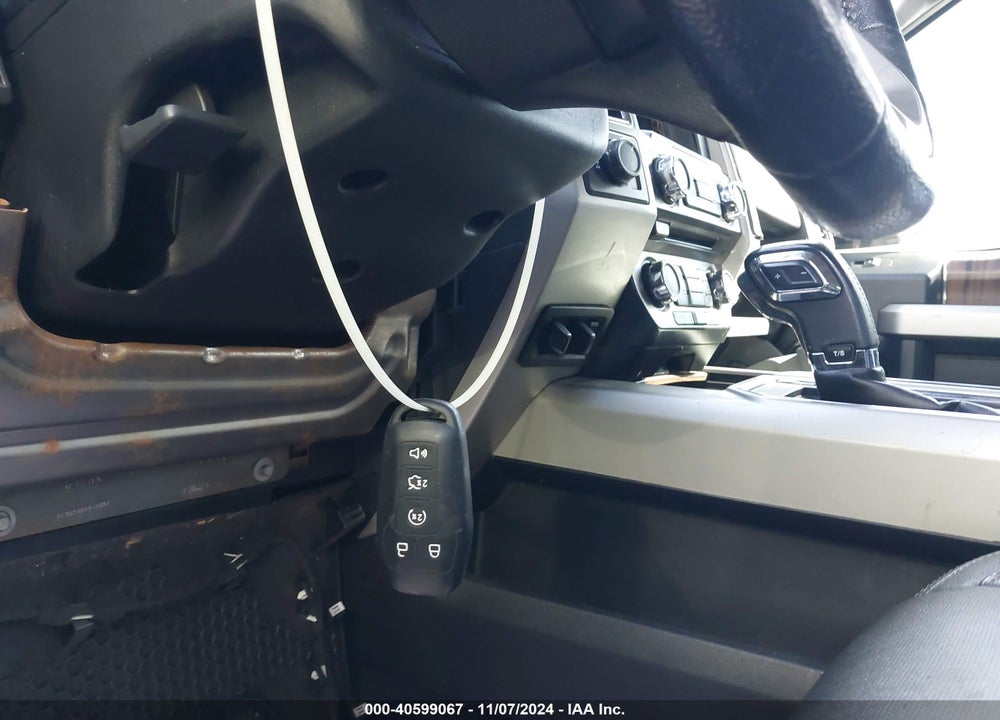 2015 FORD F-150 LARIAT VIN: 1FTEW1CP5FKF18122