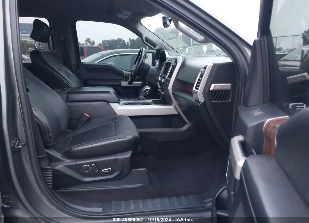 2015 FORD F-150 LARIAT VIN: 1FTEW1CP5FKF18122
