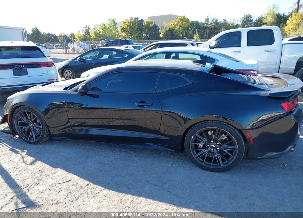 2017 CHEVROLET CAMARO ZL1 VIN: 1G1FK1R67H0215333