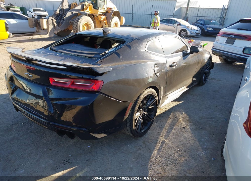 2017 CHEVROLET CAMARO ZL1 VIN: 1G1FK1R67H0215333